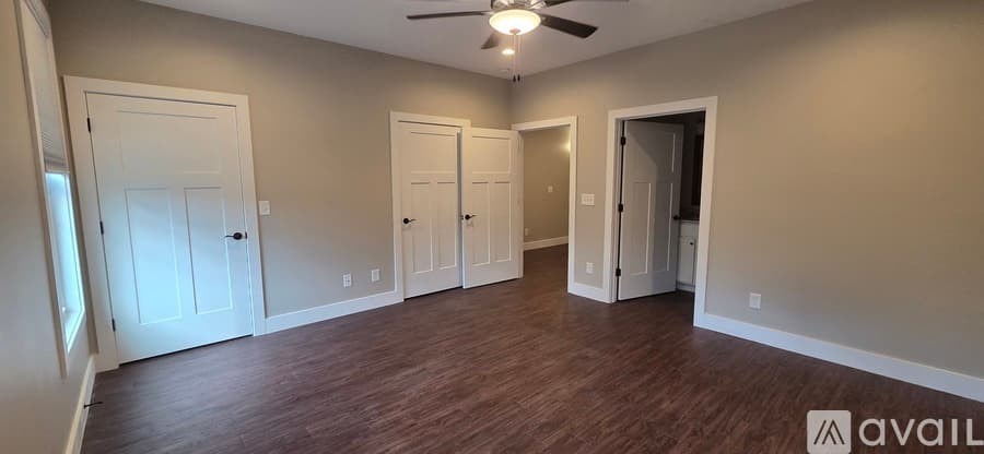 Cleveland House: 592 Westover Drive Southwest