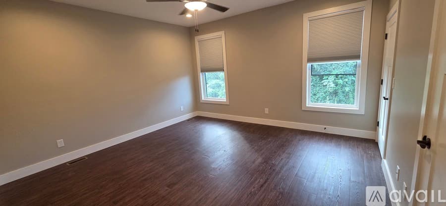 Cleveland House: 592 Westover Drive Southwest