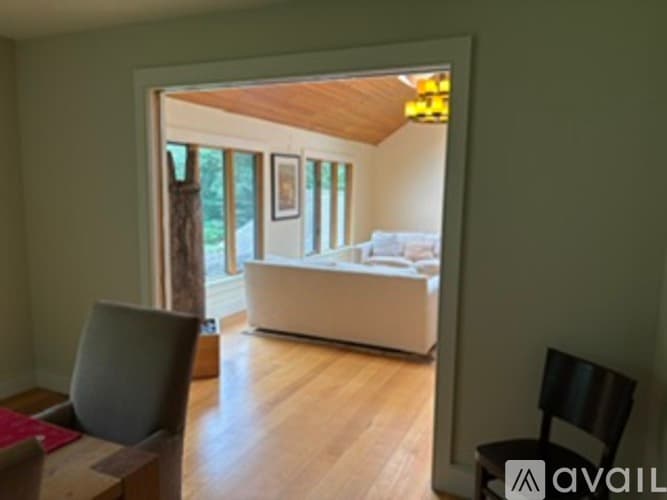 Stonington House: 276 North Anguilla Road