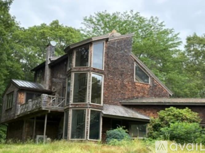 Stonington House: 276 North Anguilla Road