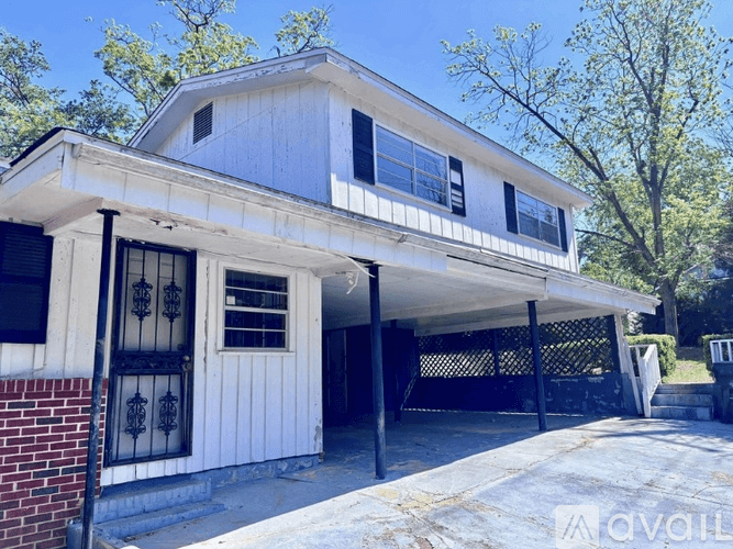 Tallahassee Apartment: 1101 Abraham Street
