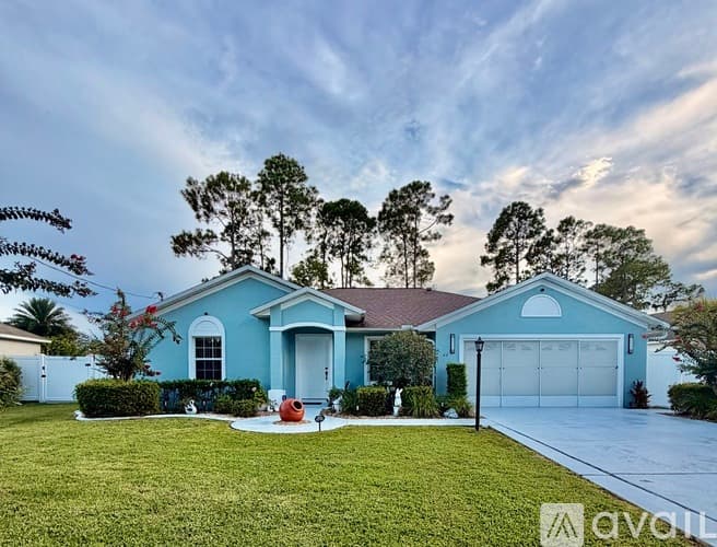 Palm Coast House: 42 Potterville Lane