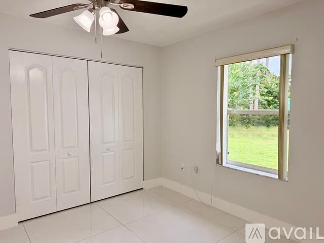 Palm Coast House: 42 Potterville Lane