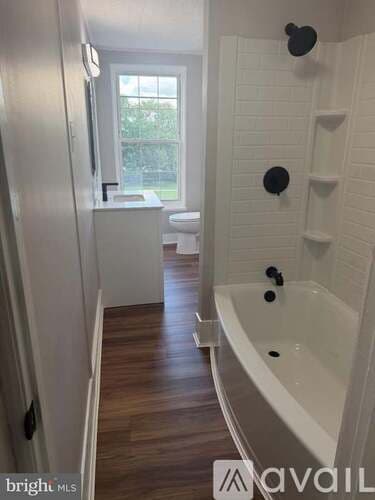 Wrightsville Townhome: 322 S Front St