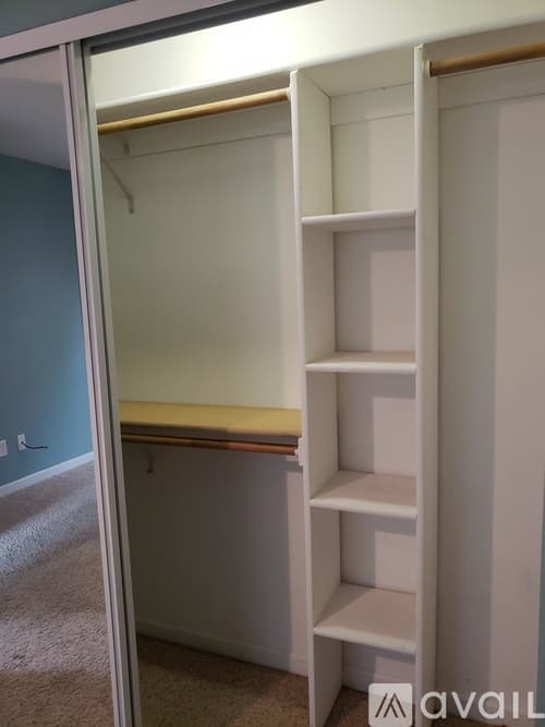 Oakdale House: 446 West J Street