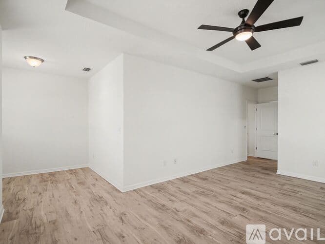 Apollo Beach House: 6417 Key Island Avenue