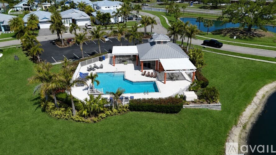 Apollo Beach House: 6417 Key Island Avenue