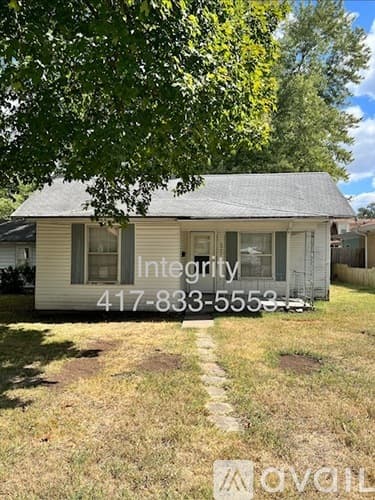 Springfield House: 2306 N Prospect Ave