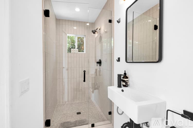 Palm Springs House: 2357 N Viminal Rd
