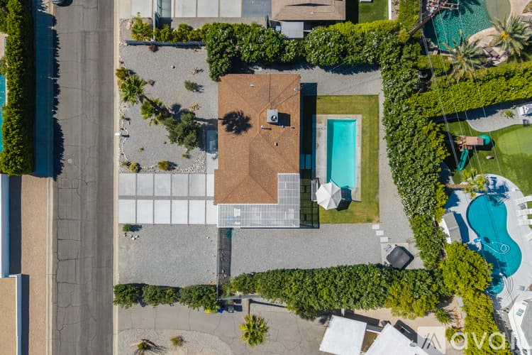 Palm Springs House: 2357 N Viminal Rd