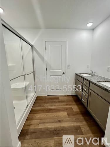 Willard House: 477 Stone Creek Rd