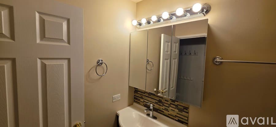 Vernon Hills Condo: 3 Timber Lane