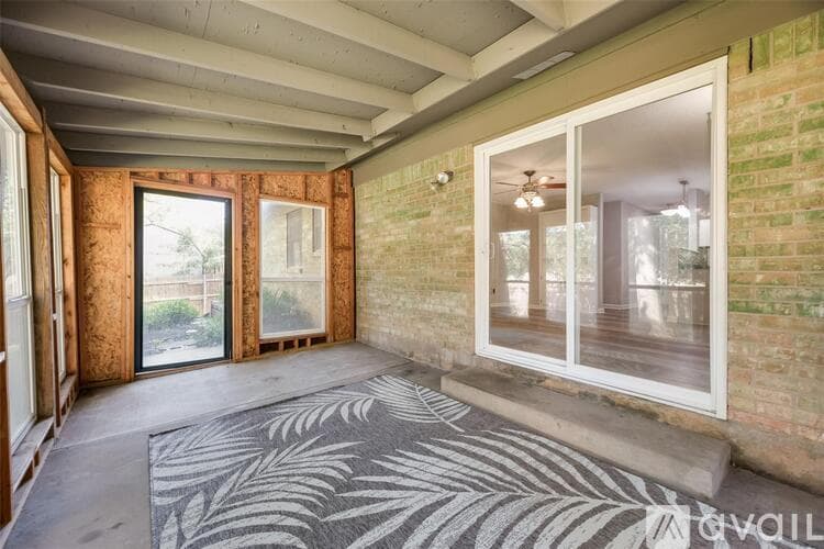 North Richland Hills House: 7100 Lowery Lane