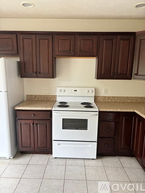 Waterford Townhome: 248 High Street