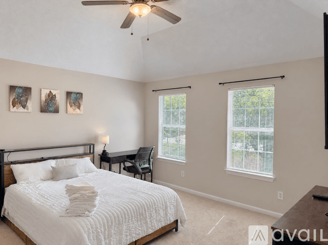 Ellenwood House: 3836 Riverview Bend Unit A