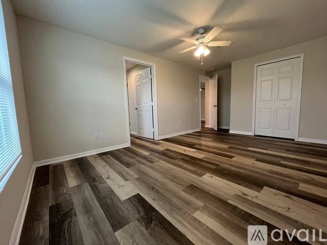 Fort Myers House: 18198 Adams Cir