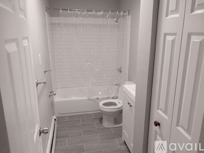 Boston Apartment: 7 Cushing Ave