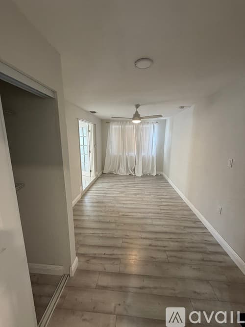 Fort Lauderdale House: 4730 Northeast 3rd Avenue