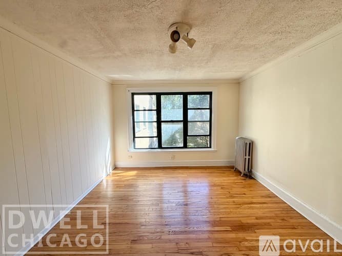 Chicago Apartment: 2330 N Spaulding Ave