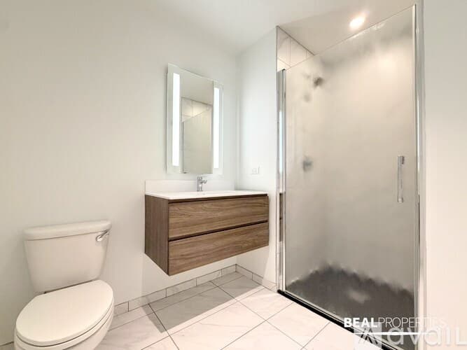 Chicago Condo: 1515 N Fremont St