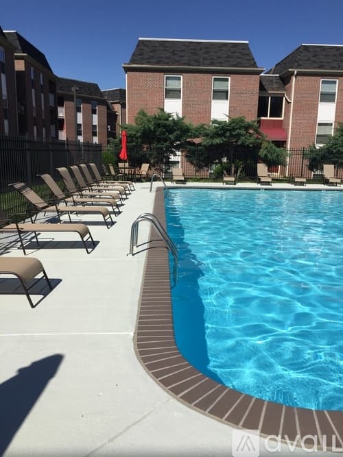 West Chester Apartment: 1316 West Chester Pike