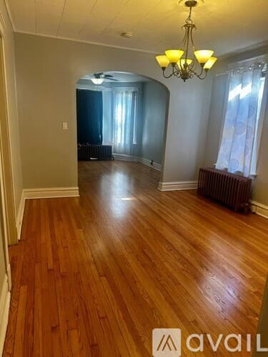 Chicago Apartment: 2304 North Kildare Avenue