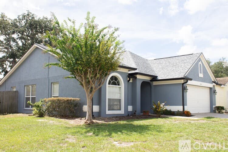 Valrico House: 1135 Hardwood Drive