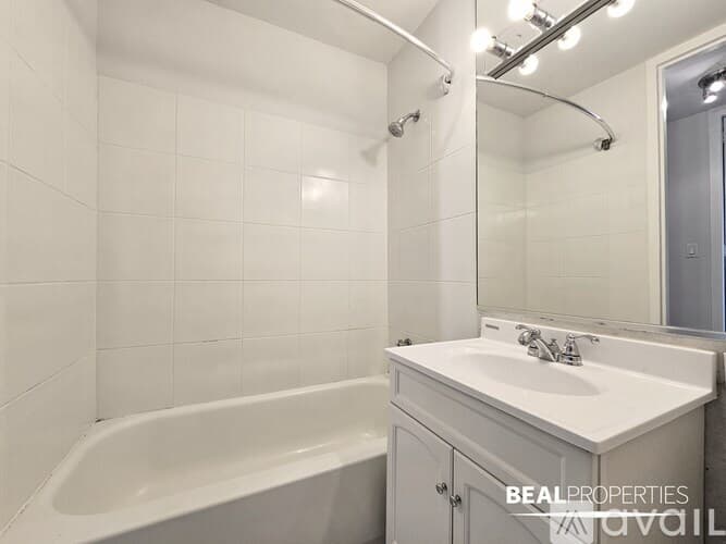Chicago Condo: 1344 N Dearborn St