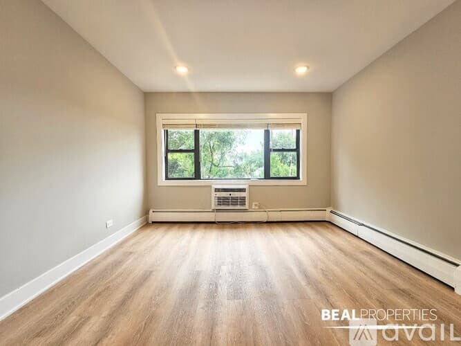 Chicago Condo: 555 W Stratford Pl