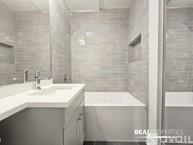 Chicago Condo: 555 W Stratford Pl
