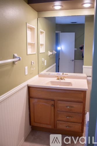 Valrico House: 1135 Hardwood Drive