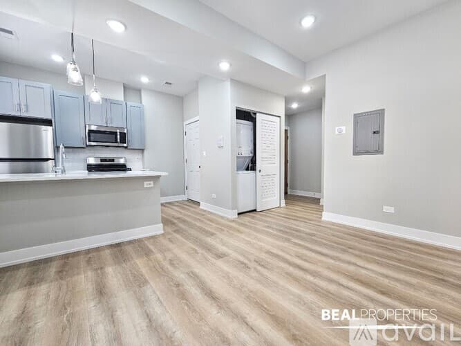 Chicago Condo: 432 W Belden Ave