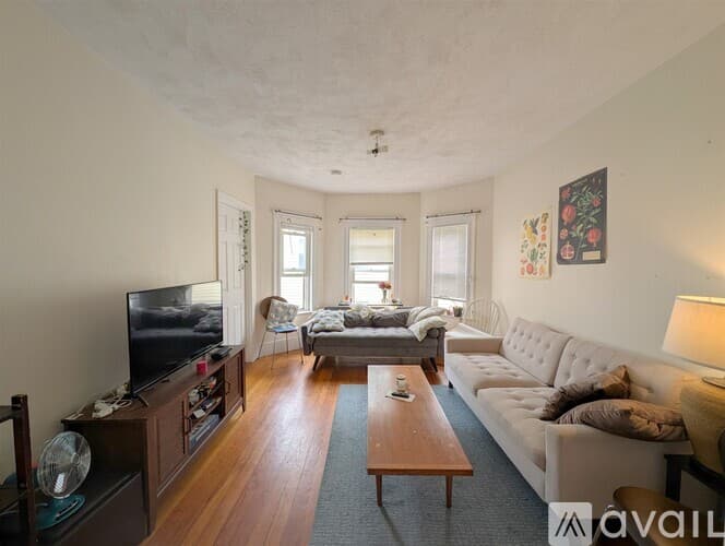 Medford Condo: 298 Boston Avenue