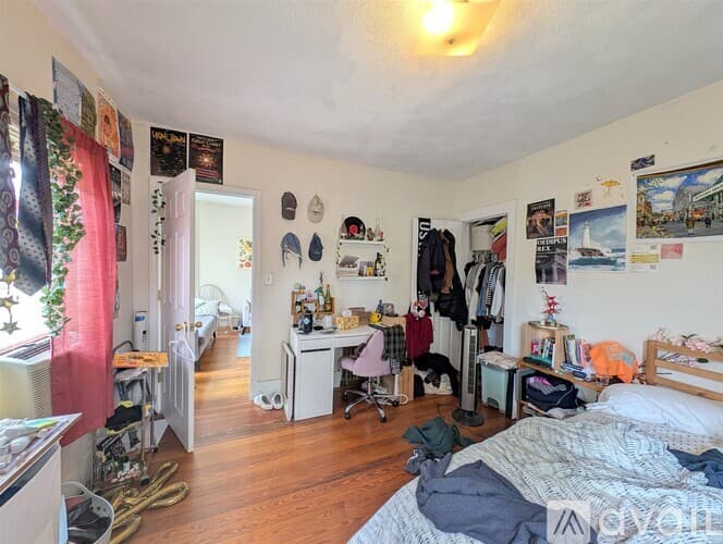 Medford Condo: 298 Boston Avenue