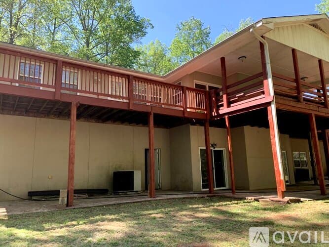 Buford House: 1615 Oklahoma Drive