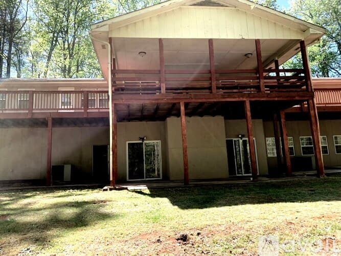 Buford House: 1615 Oklahoma Drive