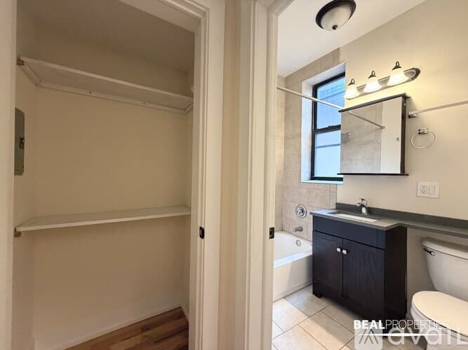 Chicago Condo: 3519 N Racine Ave