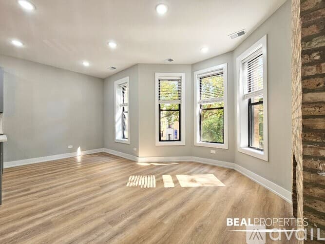 Chicago Condo: 438 W Belden Ave