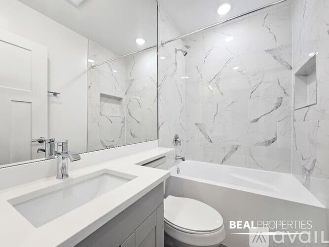 Chicago Condo: 438 W Belden Ave