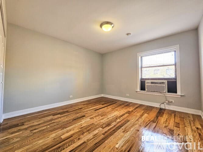 Chicago Condo: 550 W Arlington Pl
