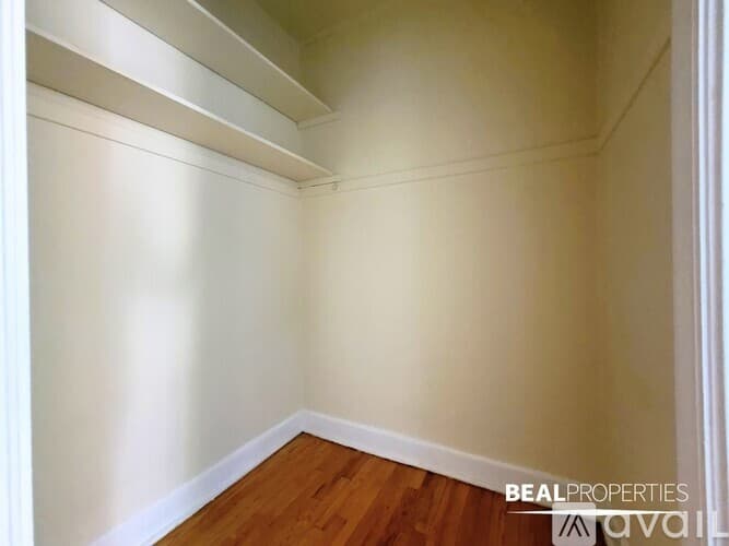 Chicago Condo: 536 W Arlington Pl