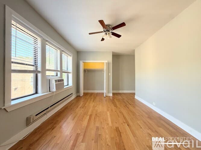 Chicago Condo: 3720 N Pine Grove Ave