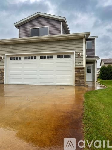 Saint Joseph Townhome: 517 Faith Ln