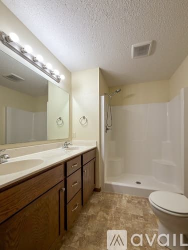 Saint Joseph Townhome: 517 Faith Ln