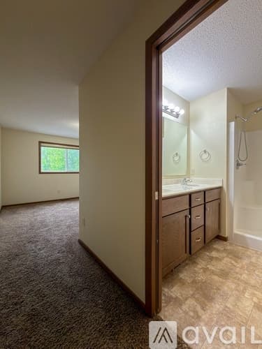 Saint Joseph Townhome: 517 Faith Ln