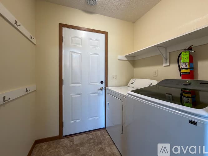 Saint Joseph Townhome: 517 Faith Ln