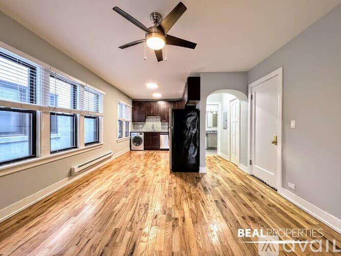Winnetka Condo: 811 Elm St