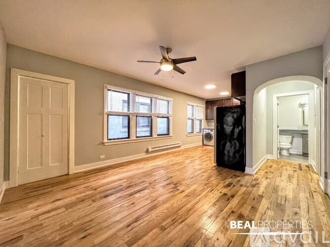 Winnetka Condo: 811 Elm St