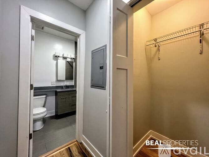 Winnetka Condo: 811 Elm St