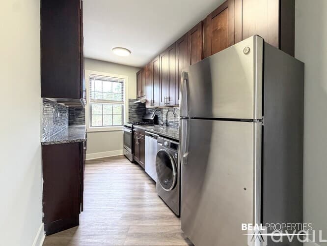 Highland Park Condo: 730 Judson Ave